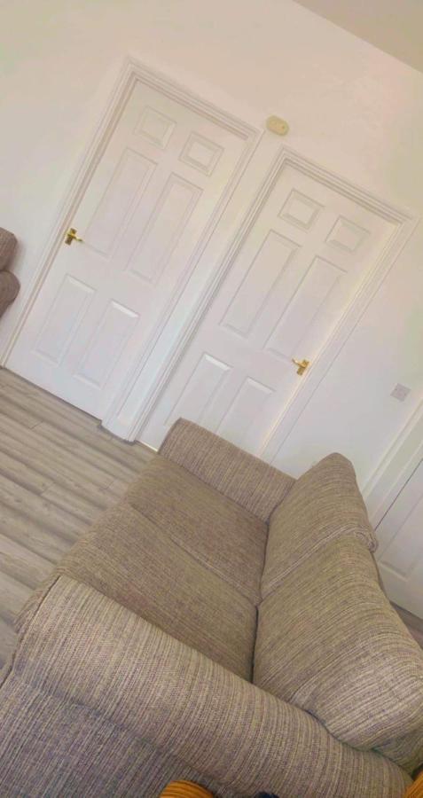 Entire Two Double Bedrooms Flat N4 Great Yarmouth Exterior photo